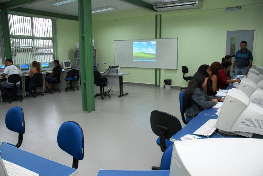 Senac-AM oferece 175 vagas em cursos para capital e interior