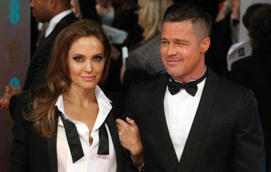 Pitt e Jolie comparecem a evento contra violência sexual em conflitos
