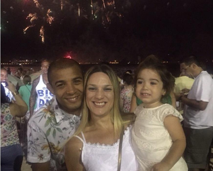 Festa! Atletas brasileiros comemoram a chegada de 2015
