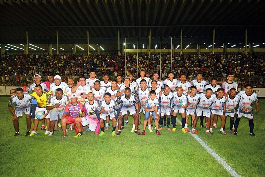 Amigos da Cidade Nova é o campeão do Peladão Brahma 2015