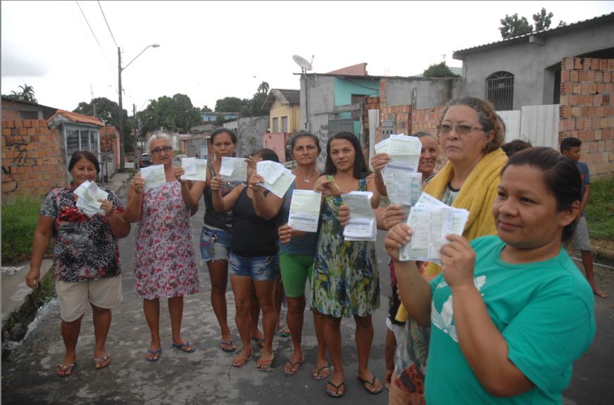 Moradores do bairro Grande Vitória sofrem com a falta de água