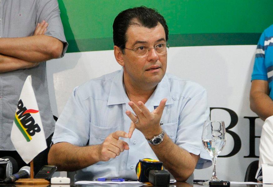 Eduardo Braga nega ter recebido propina e diz que denúncia é absurda