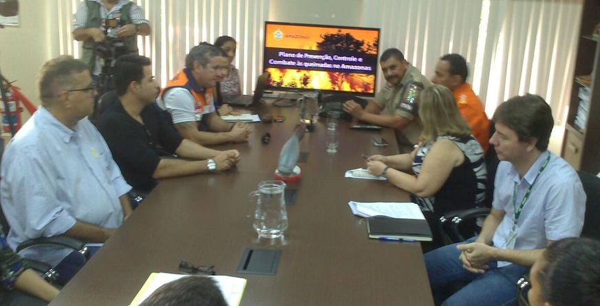 Órgãos de proteção ambeintal do AM lançam plano de combate às queimadas
