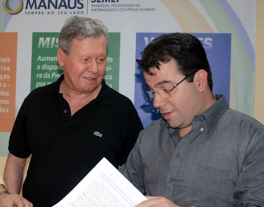 Partido de Wilker, PHS declara apoio à reeleição de Artur Neto