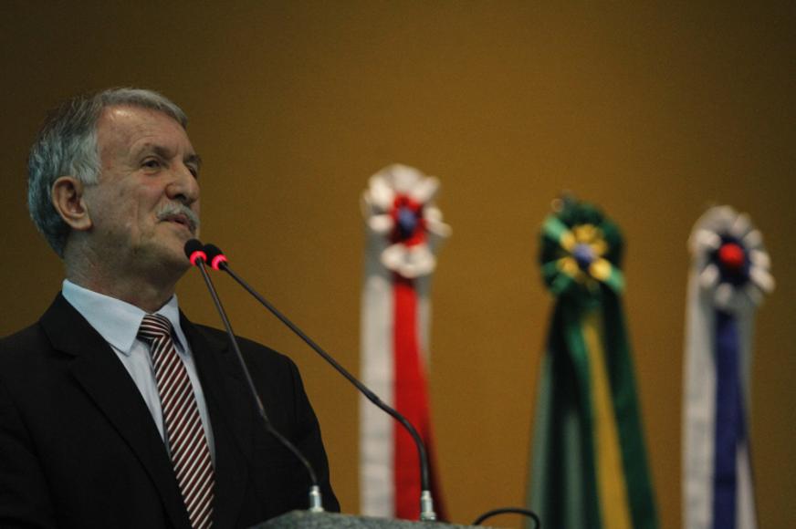 Instituições que atuam no combate a queimadas no AM assinam termo