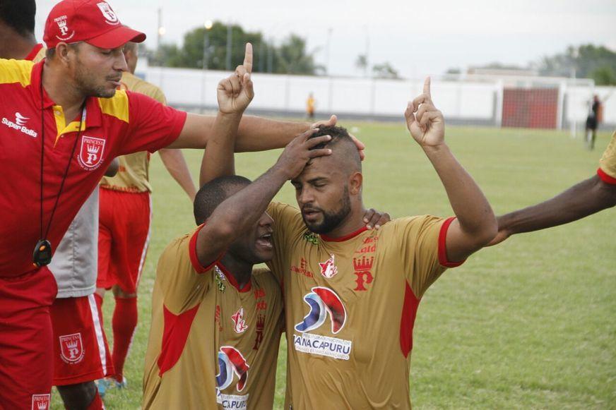 Com dois a menos, Princesa bate Palmas por 3 a 1