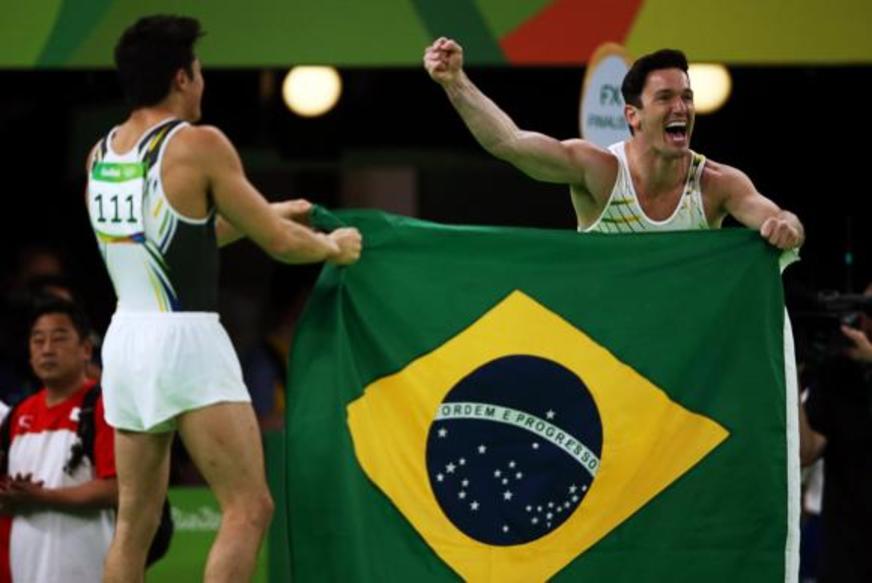 Diego Hypólito e Nory são prata e bronze no solo da ginástica artística