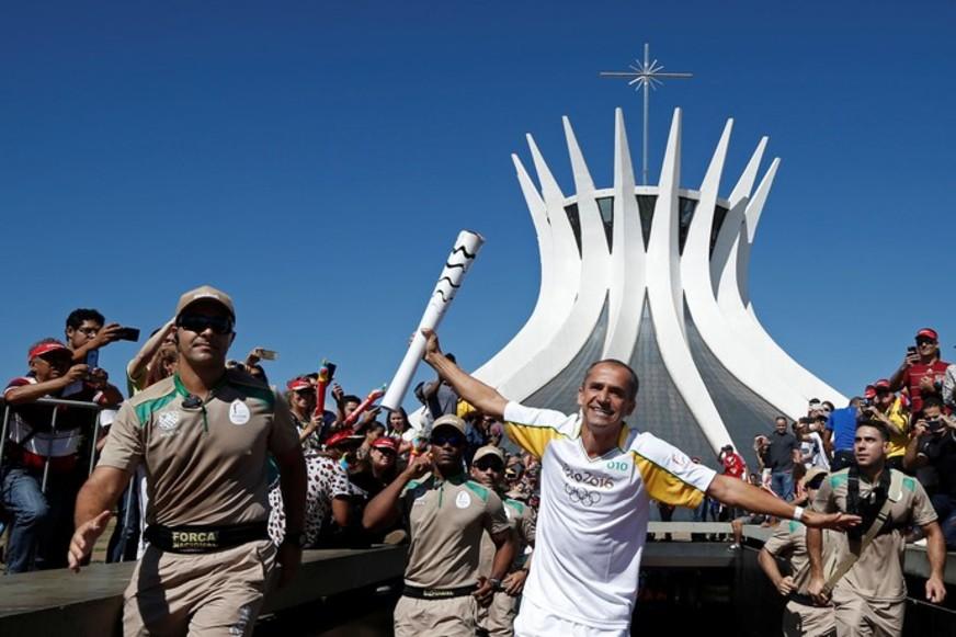 Vanderlei Cordeiro de Lima acenderá a Pira Olímpica da Rio 2016