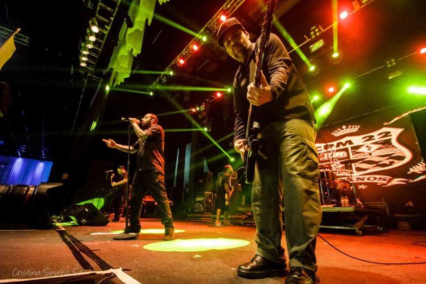 Show do CPM 22 encerra programação do Live Site em Manaus