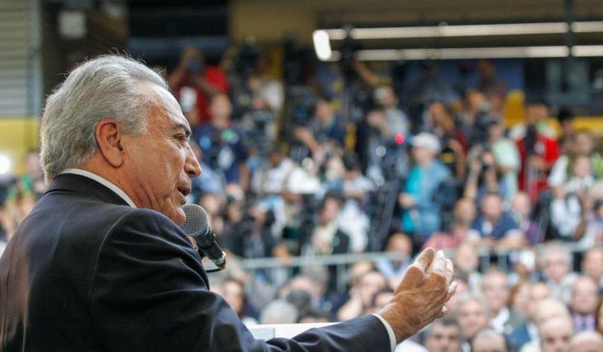 Temer diz que aguarda com absoluta tranquilidade julgamento de Dilma
