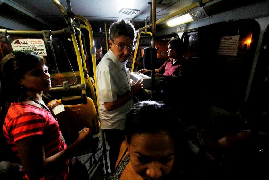 De Frente com a Realidade: Luiz Castro enfrenta o transporte coletivo de Manaus