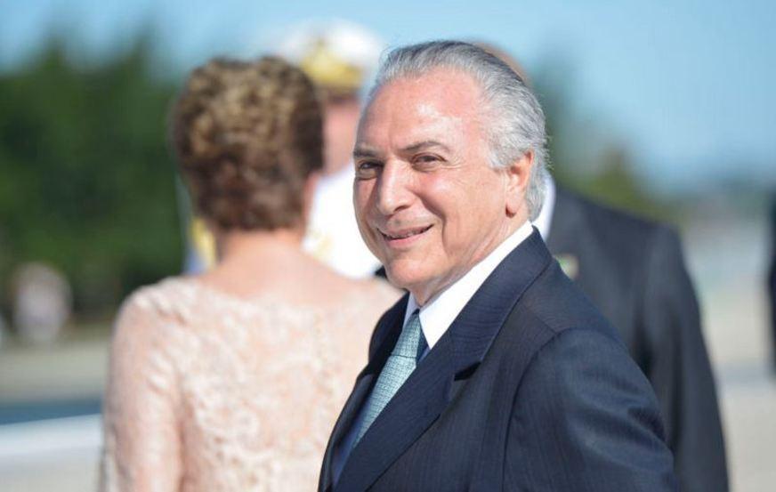 Michel Temer toma posse como presidente e terá mandato até 2018