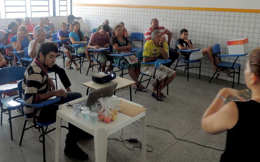 Prefeitura leva capacitação a microempreendedores da zona Rural