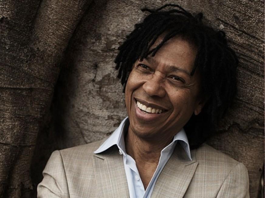 Cantor e compositor Djavan tem 4 indicações para Grammy Latino 2016