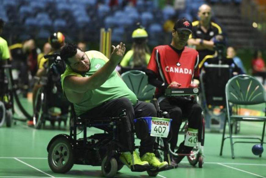 Com emoção, Brasil vence Canadá na estreia da bocha