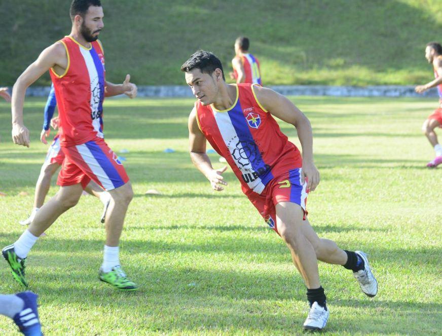 Fast Clube recebe Princesa na Arena para deixar 2015 no passado