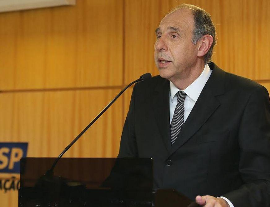Engenheiro Claudio Bernardes participa de seminário em Manaus