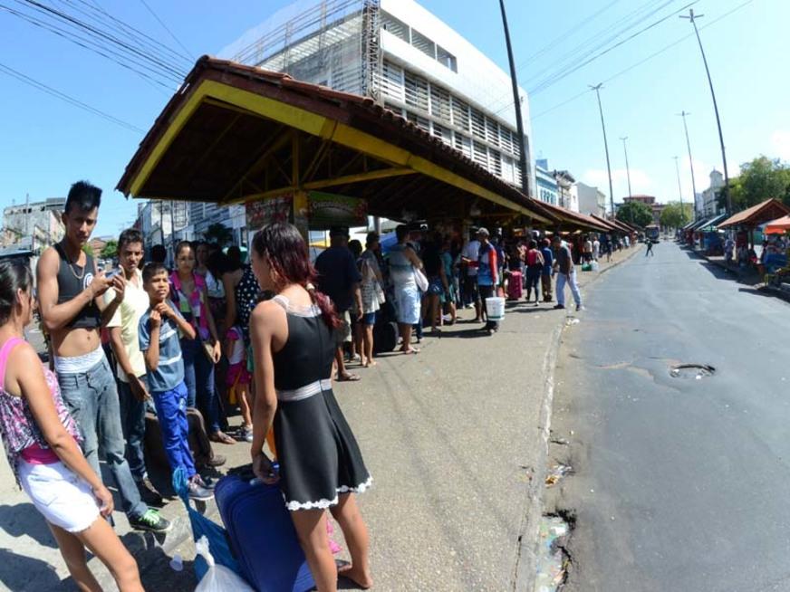 TRE-AM quer políticos longe do Centro