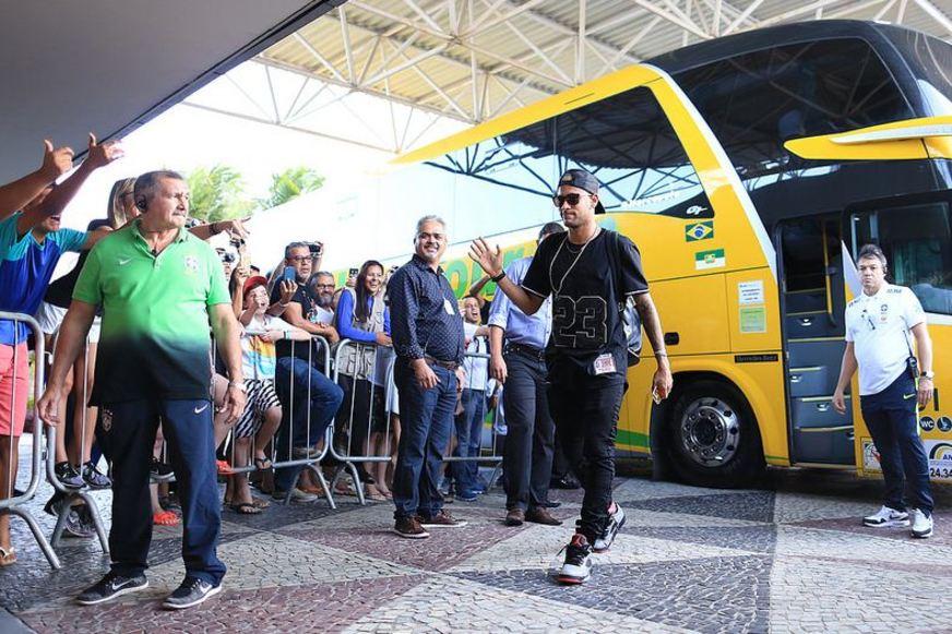 Seleção se apresenta em Natal para duelo com Bolívia