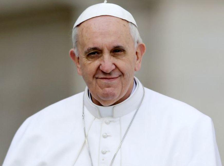 Vaticano proíbe manter cinzas em casa após cremação