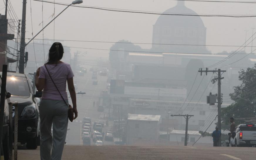 Focos de calor no Amazonas apresentam redução de 13%, afirma Inpe