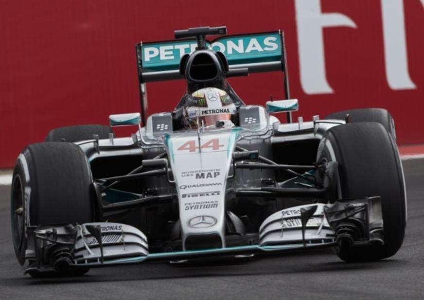 Lewis Hamilton vence no México e impede o título antecipado de Rosberg