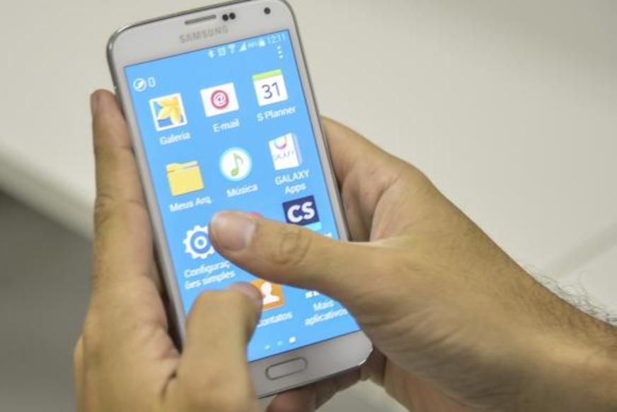 Publicidade automática consome 40% dos dados da internet móvel, diz sindicato