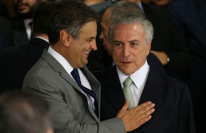 Antes de encontro com Temer, Aécio diz que PSDB continua apoiando o governo