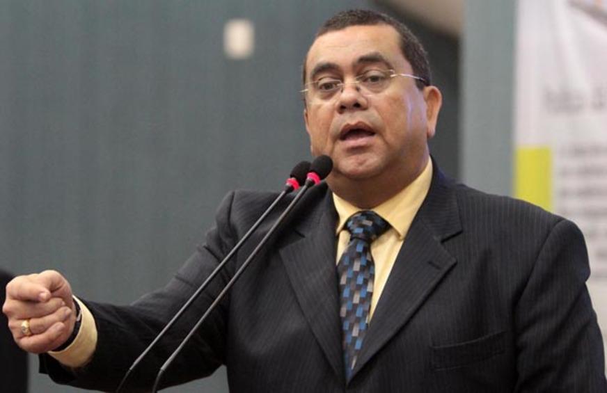 Vereador e ex-item do Caprichoso, Arlindo Júnior, é diagnosticado com câncer