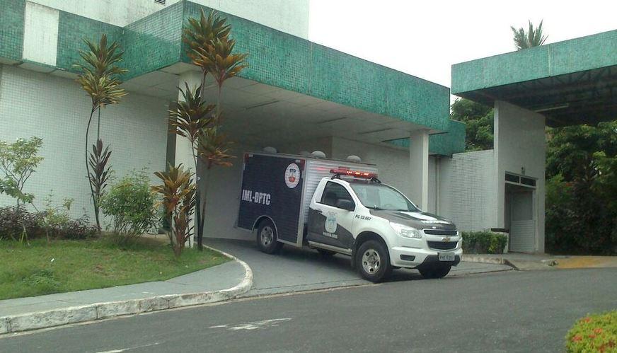 Jovem é executado com quatro tiros durante a madrugada deste sábado
