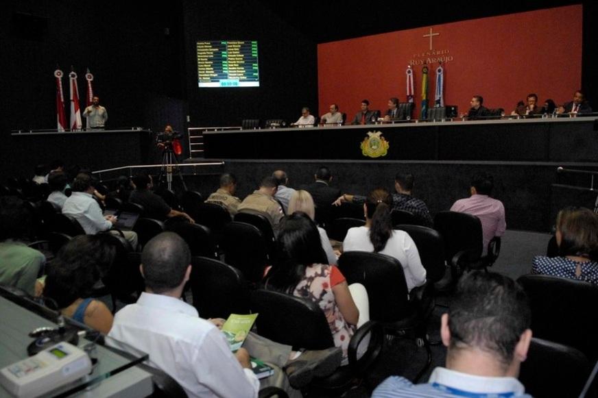 Deputados são avisados de limites
