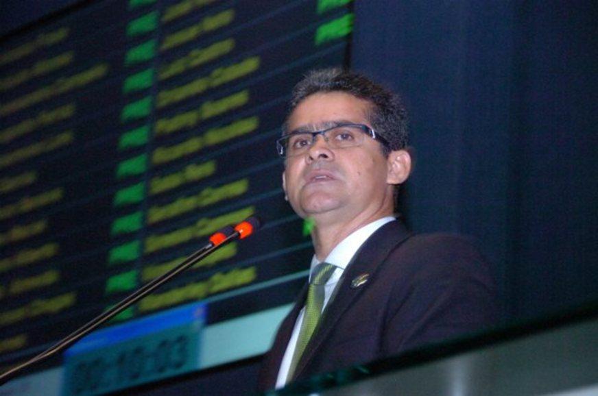 Insatisfação ao continuísmo de David Almeida é grande na ALE-AM