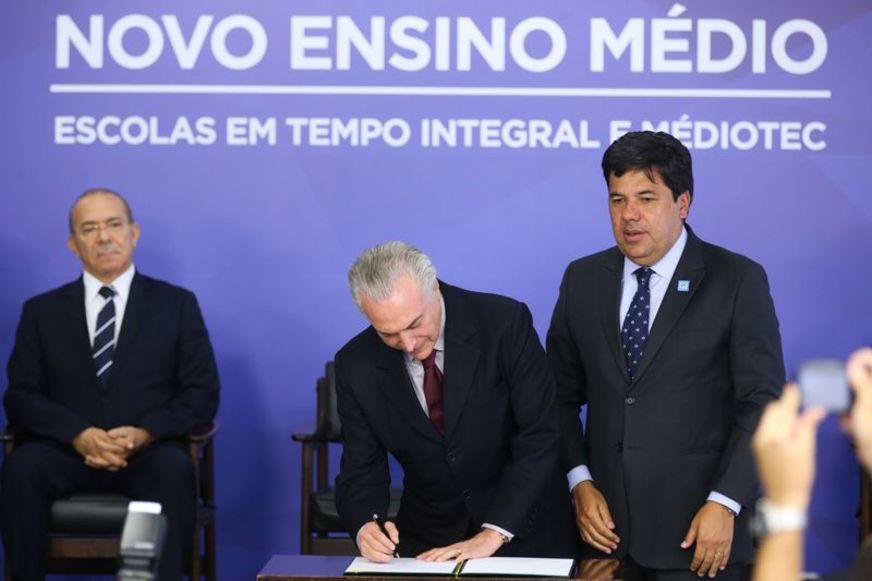 MEC lança programa de ensino técnico para estudantes do Ensino Médio