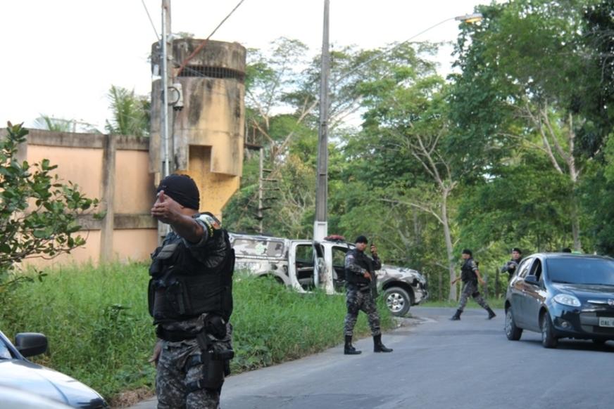 IML identifica corpo em mata do Compaj como sendo detento dado como foragido