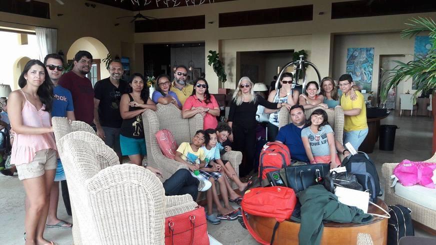 Amazonenses perdem bagagens durante voo da Insel Air e pedem providências