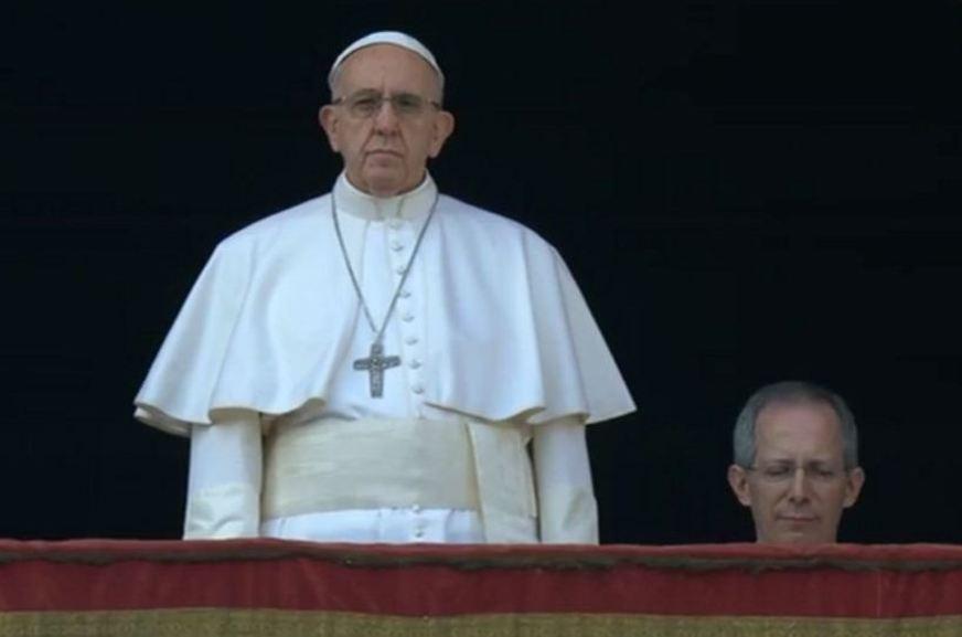 Papa Francisco lamenta morte de detentos após massacre em Manaus