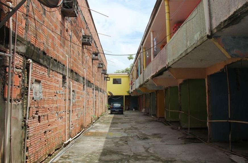 Vendedor de churrasco é executado com quatro tiros na avenida Itaúba