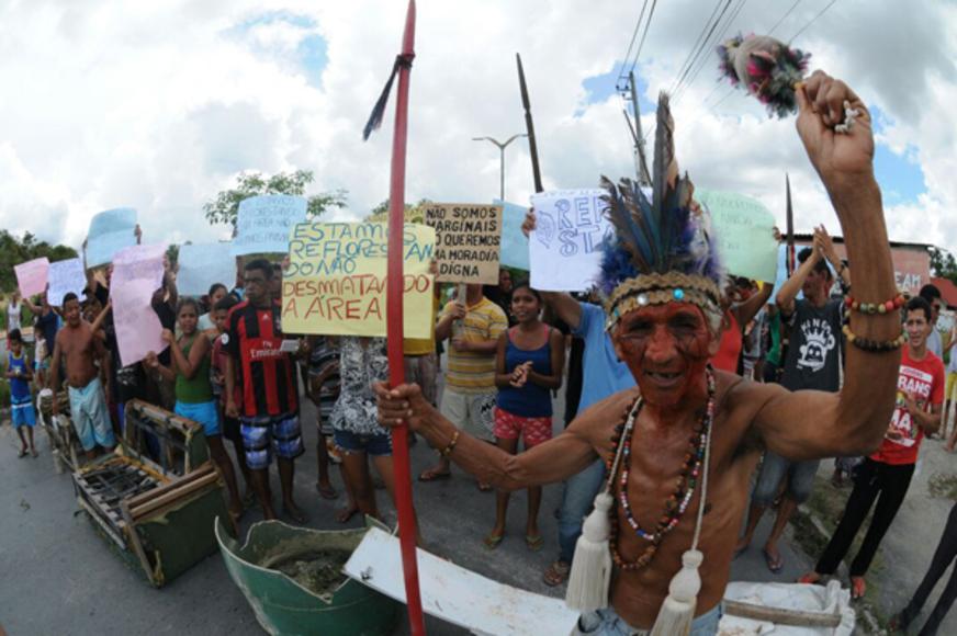 Indígenas pedem moradia e negam desmatamento em protesto no Nova Cidade