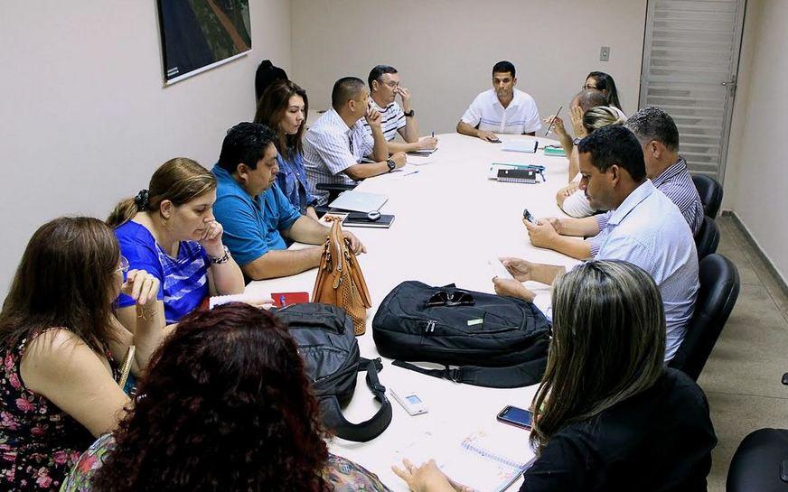 Prefeitura de Maués abre processo seletivo com mais de 600 vagas