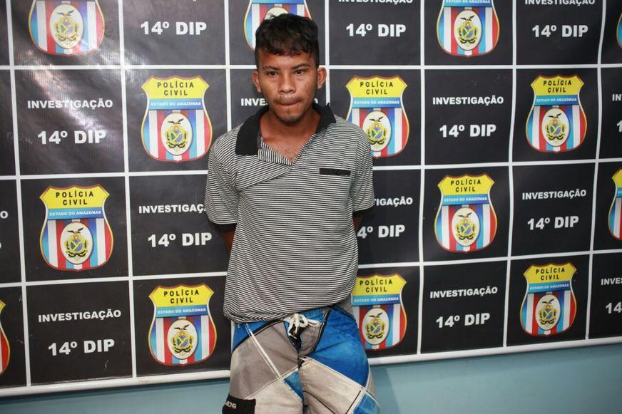 Foragido da Justiça é preso após cometer roubos em coletivos da cidade