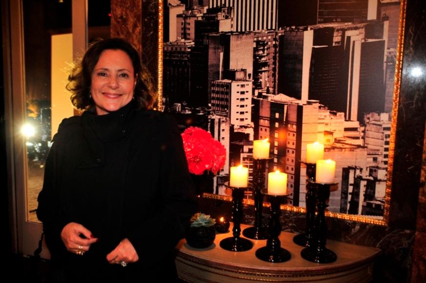 ‘A vida já é muito séria’, diz atriz Elizabeth Savalla