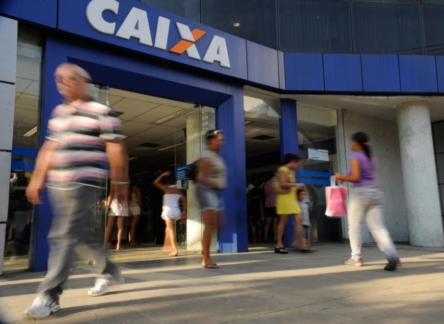 Nascidos em maio e junho recebem benefício do PIS a partir de hoje