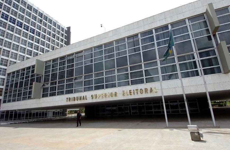 Guerra jurídica à vista