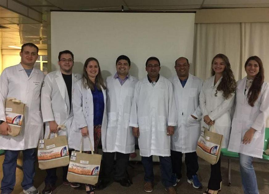 FCecon forma especialistas em diversas áreas da medicina