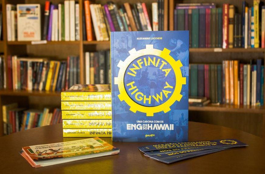 Autor de biografia do Engenheiros do Hawaii  faz noite de autógrafos em Manaus