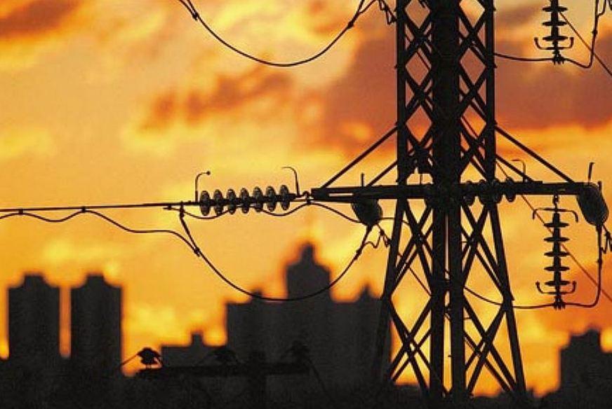 Consumo de energia cresce 2,5% em março, diz relatório do ONS