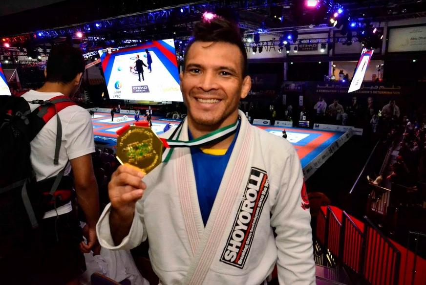 Amazonense é ouro no World Professional Jiu-Jítsu, nos Emirados Árabes
