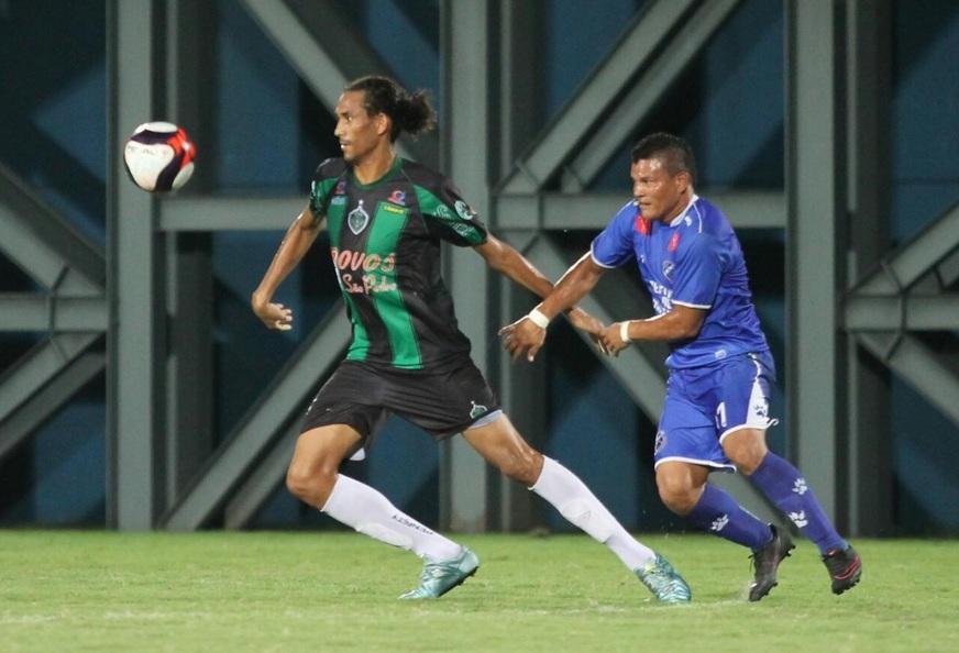 Manaus vence Penarol e cola no G4 do Campeonato Amazonense