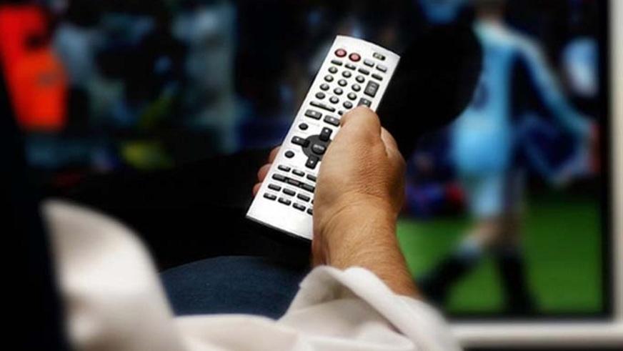 Clientes de telefonia, internet e TV a cabo pagaram R$ 64 bi em tributos em 2016