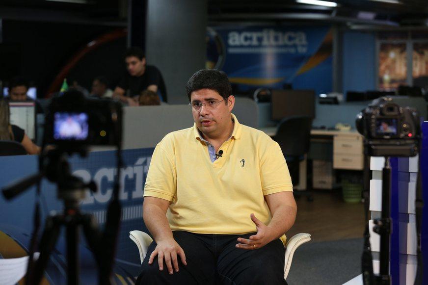 Celular de Hissa Abrahão é clonado e amigos acabam transferindo dinheiro para ‘hacker’
